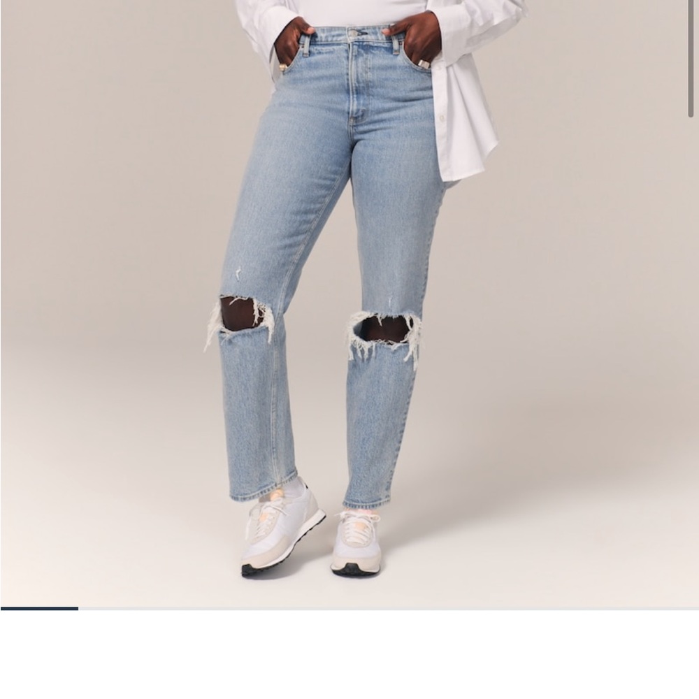 A&F The Ankle Straight Ultra High Rise